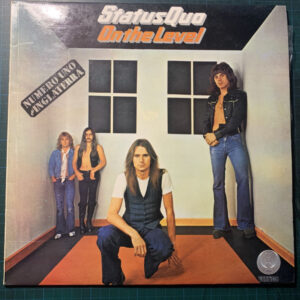 Status Quo - On The Level